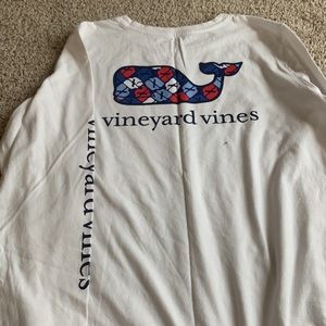 Vineyard vines tee